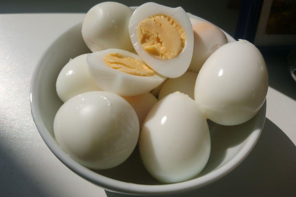 How long to cook quail eggs?