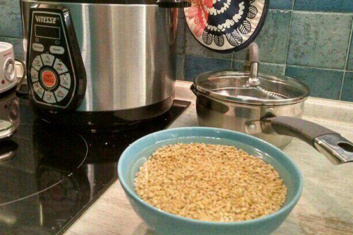 How long to cook barley in a pressure cooker?