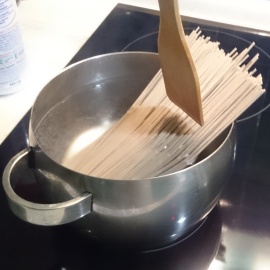 How long to cook soba noodles?