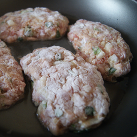 How to fry meatballs